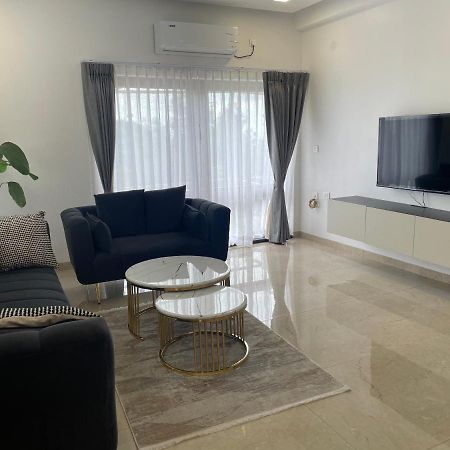 Bridge Service Apartment Hyderabad Esterno foto