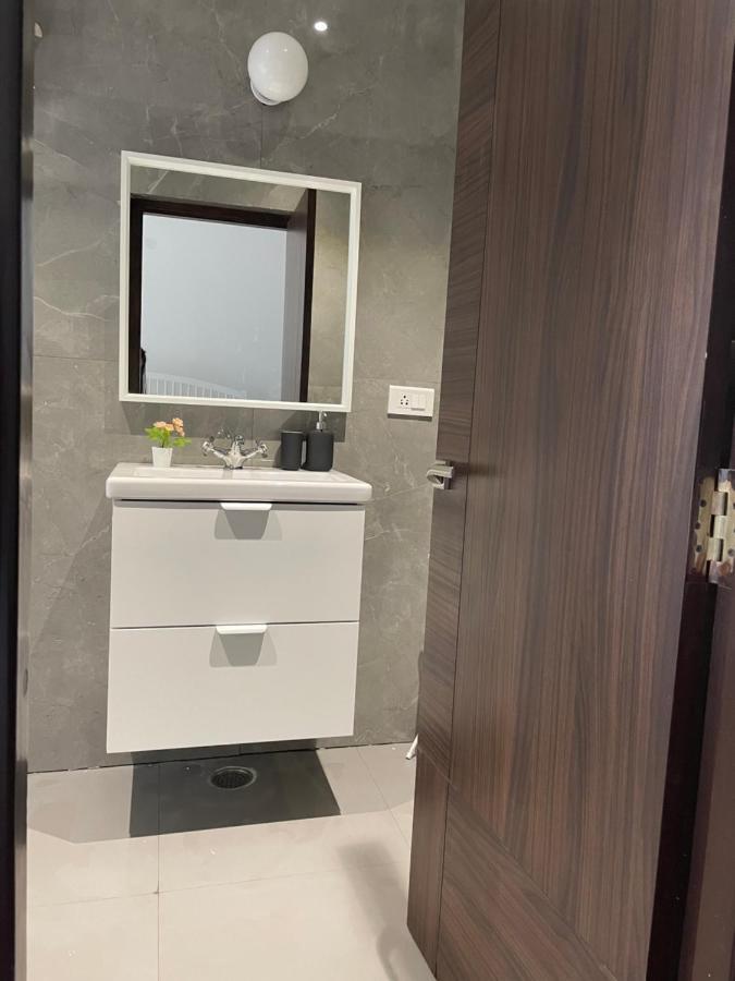 Bridge Service Apartment Hyderabad Esterno foto
