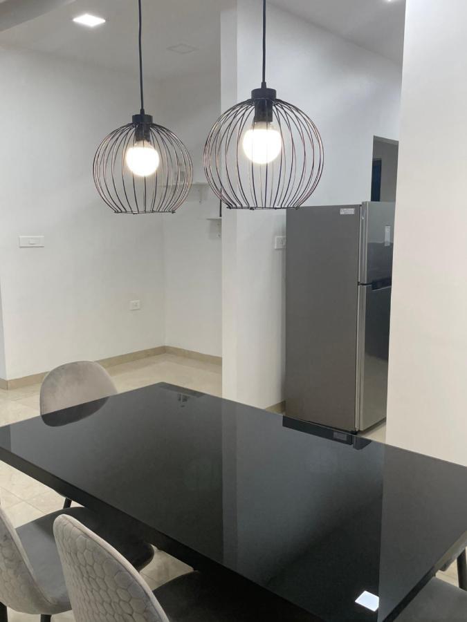 Bridge Service Apartment Hyderabad Esterno foto