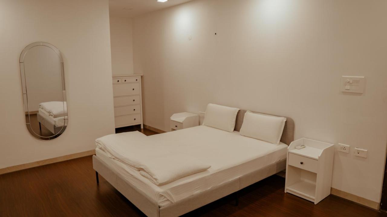 Bridge Service Apartment Hyderabad Esterno foto
